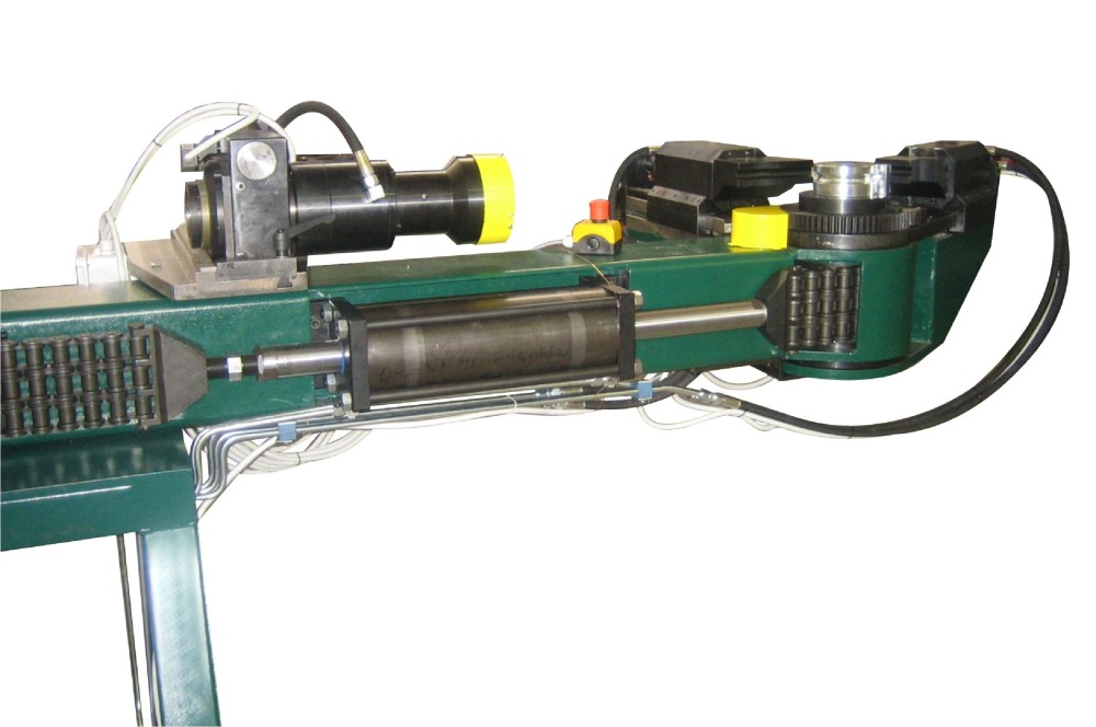 Kvalitní hydraulická ohýbačka trubek XOT 80